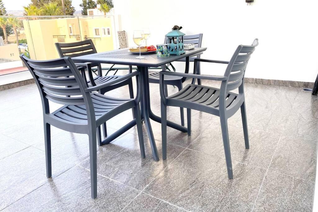 דירות Paphos Ev Zin - Modern, Cozy, 1 Bed, Pool, 2 Balconies, A105 מראה חיצוני תמונה