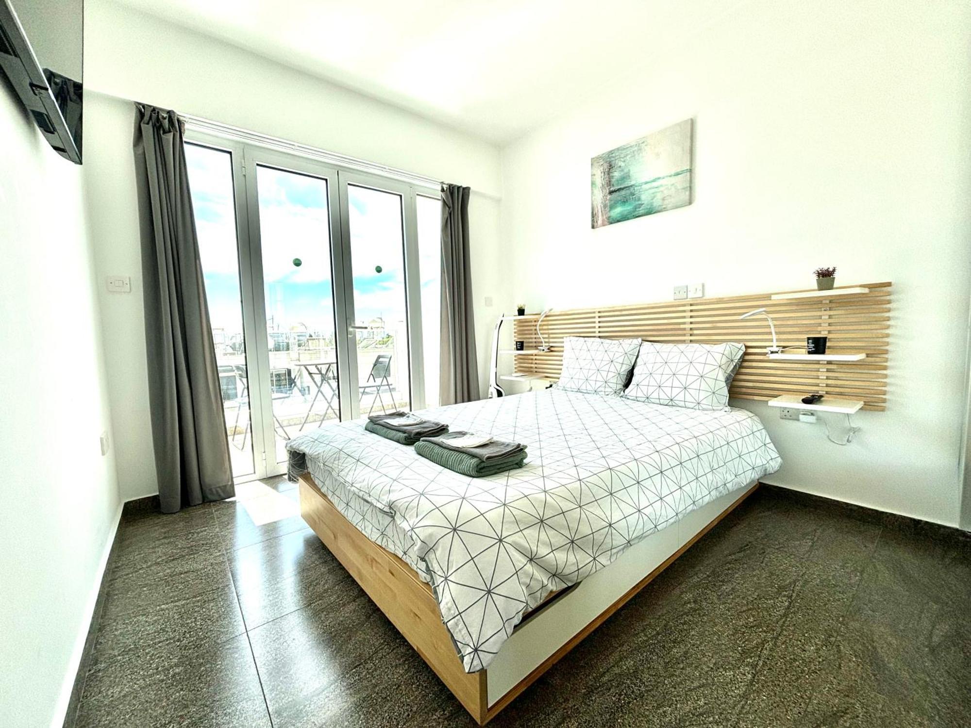 דירות Paphos Ev Zin - Modern, Cozy, 1 Bed, Pool, 2 Balconies, A105 מראה חיצוני תמונה